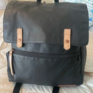 Petunia pickle bottom meta diaper backpack